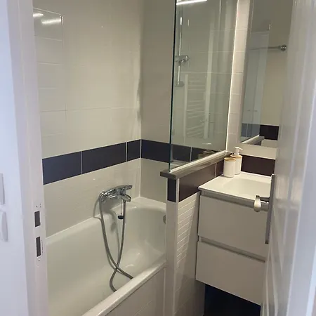 Cap Esterel - T2 Climatise Vue 4/5 Pers - Piscine - Parking 公寓 *