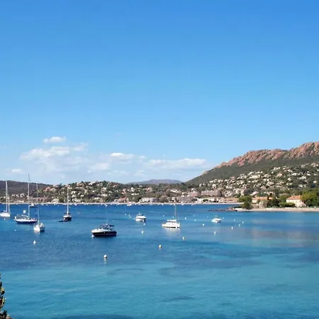 Cap Esterel - T2 Climatise Vue 4/5 Pers - Piscine - Parking 公寓