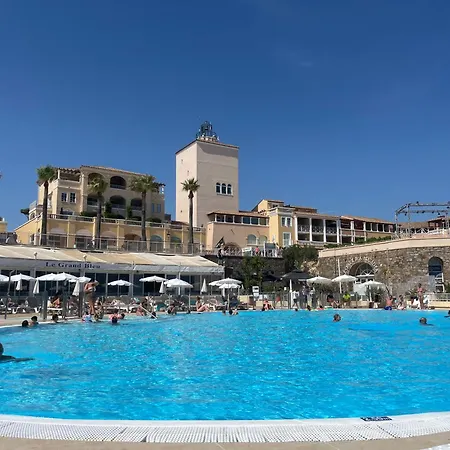 Cap Esterel - T2 Climatise Vue 4/5 Pers - Piscine - Parking 아파트 *